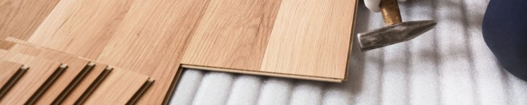Flooring experts at Mayo's Paint & Decorating Store in Murfreesboro, TN